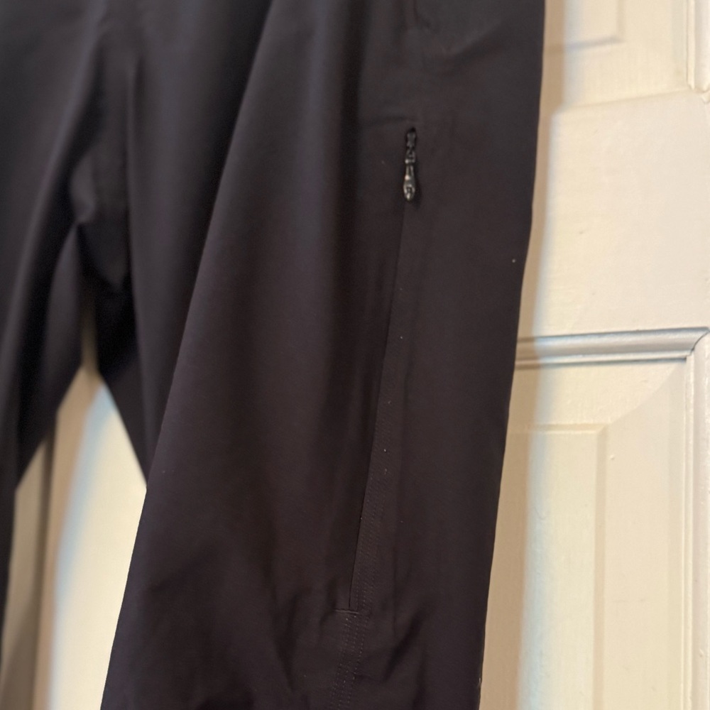 Lululemon Athletica Black Joggers for Effortless Style - Picture 10 of 13